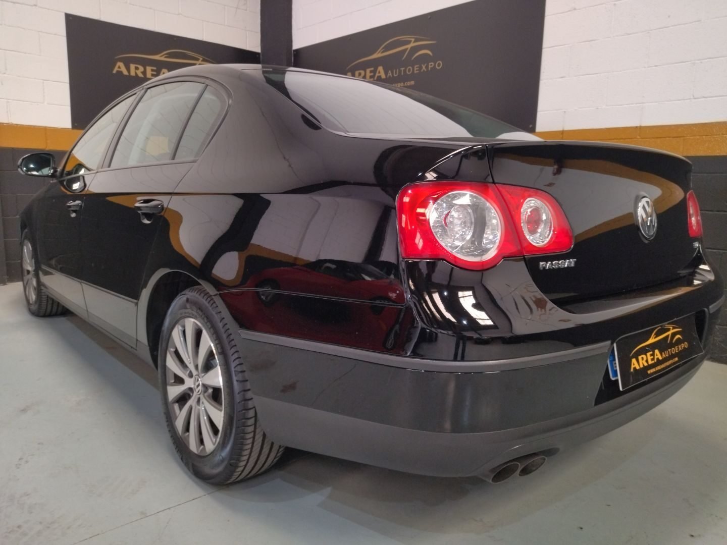 VOLKSWAGEN 2.0 TDI EDITION PLUS