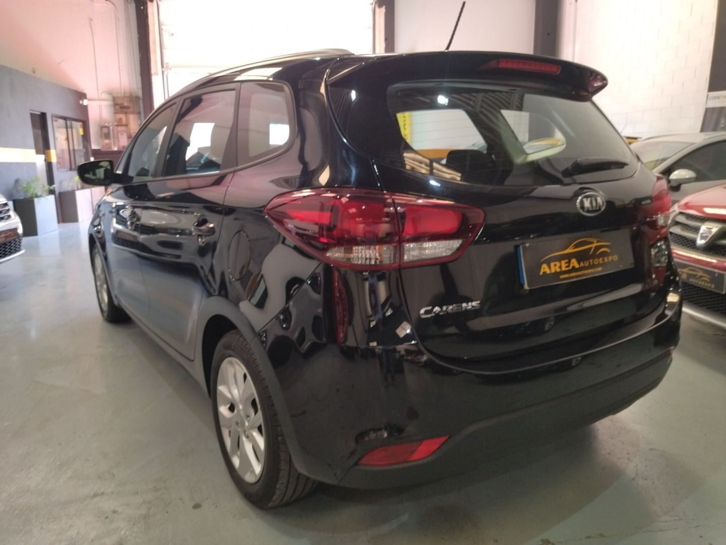 KIA CARENS 1.6 GDI DRIVE