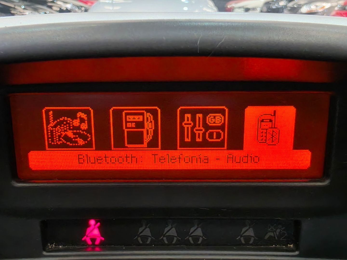PEUGEOT 207 1.4 COMFORT
