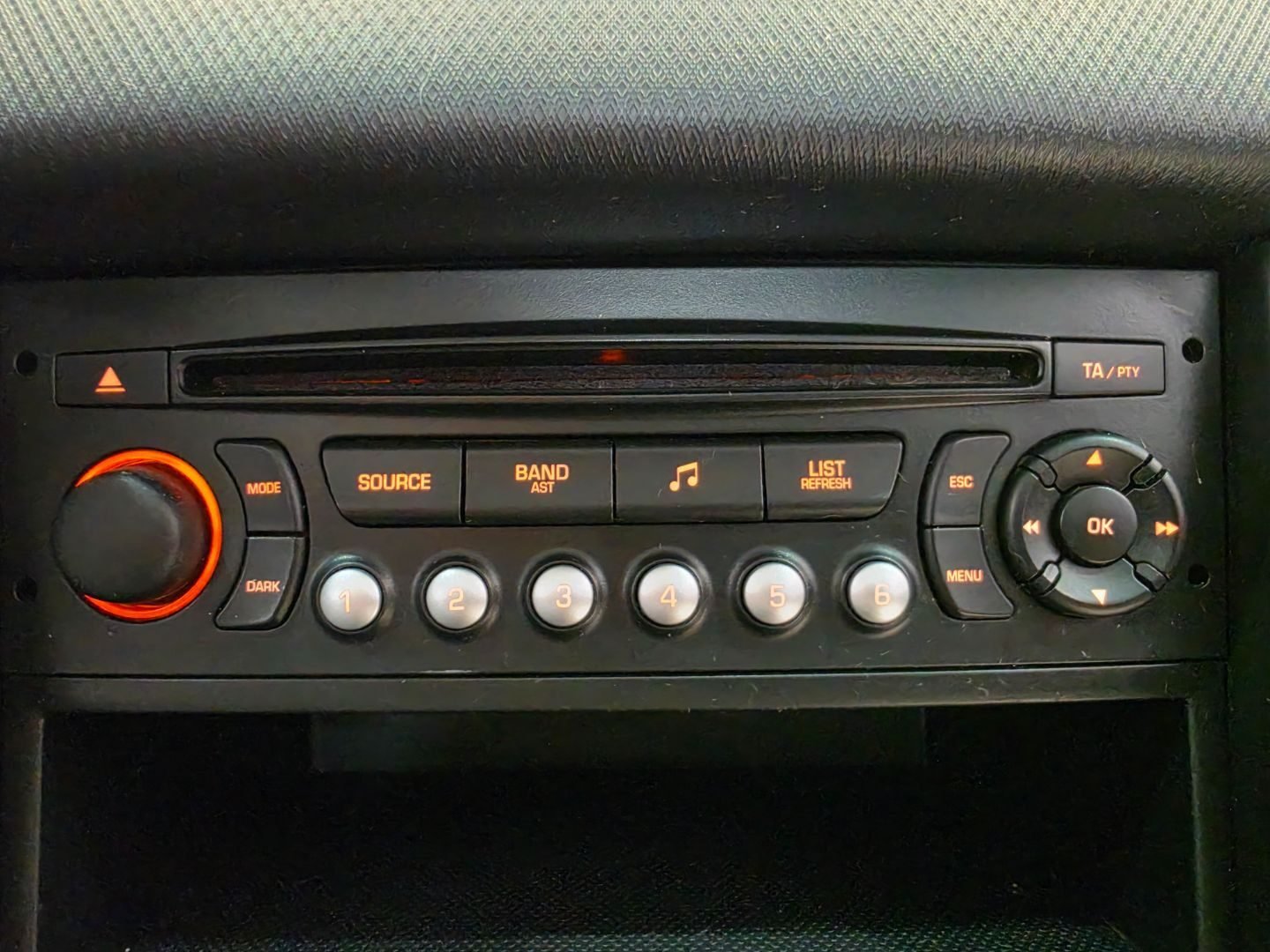 PEUGEOT 207 1.4 COMFORT