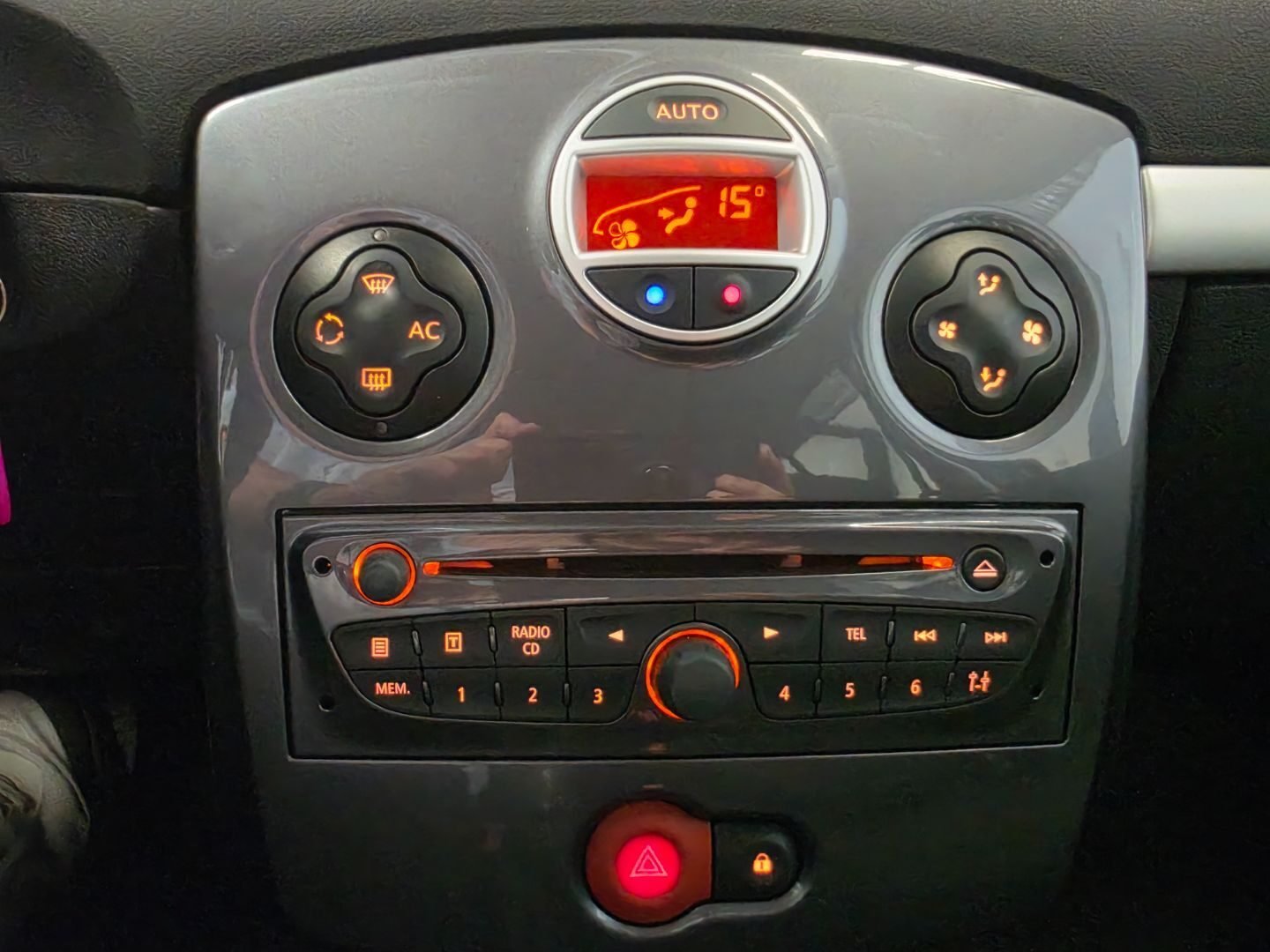 RENAULT CLIO 1.2 BUSINESS