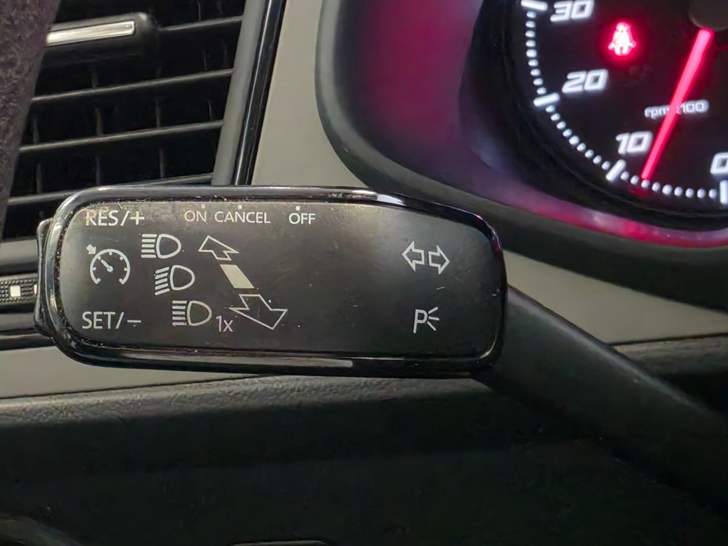SEAT LEON 1.2 TSI REFERENCE PLUS