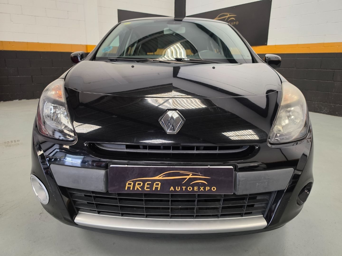 RENAULT CLIO 1.2 BUSINESS