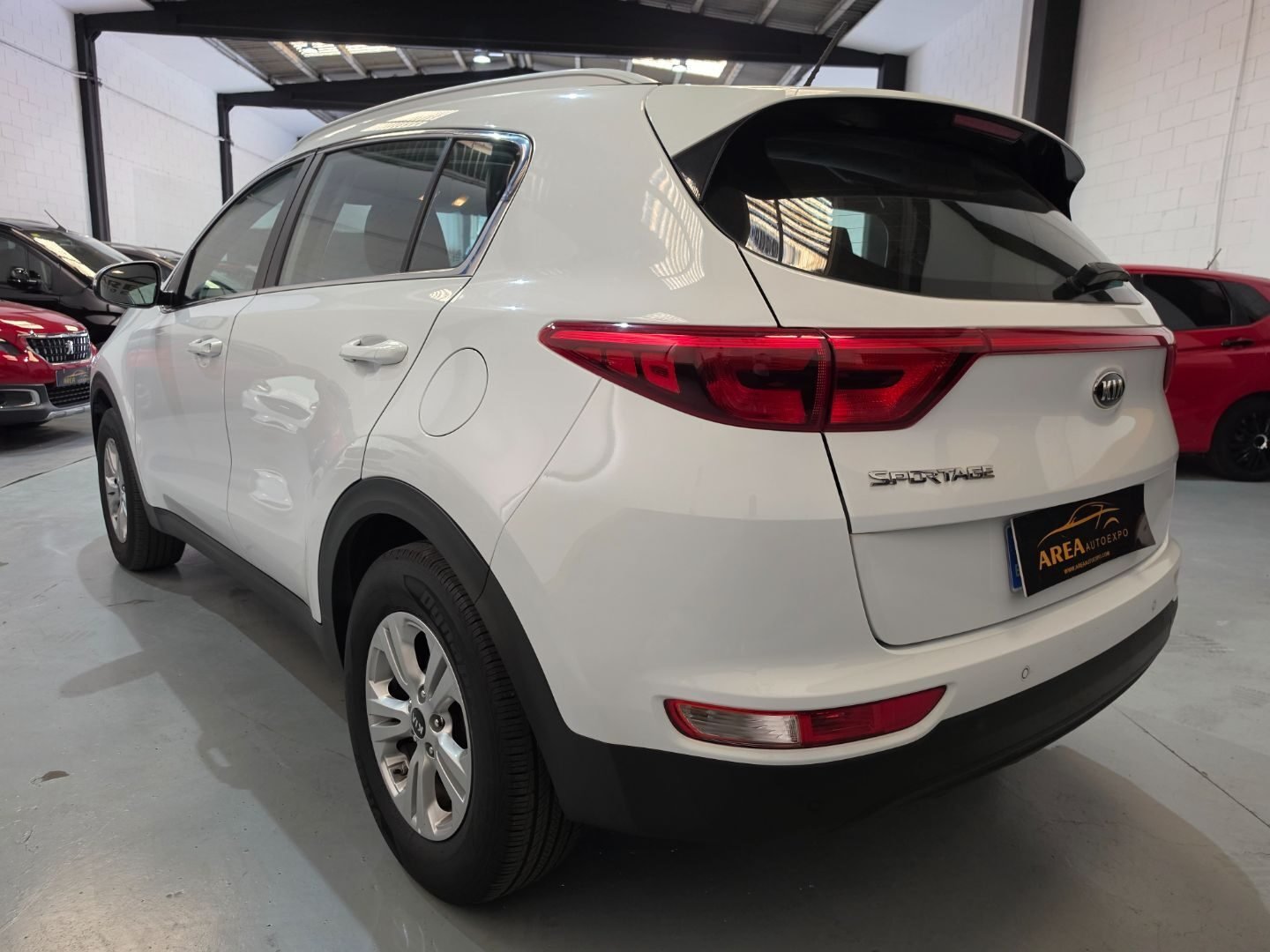 KIA SPORTAGE 1.6 GDI CONCEPT