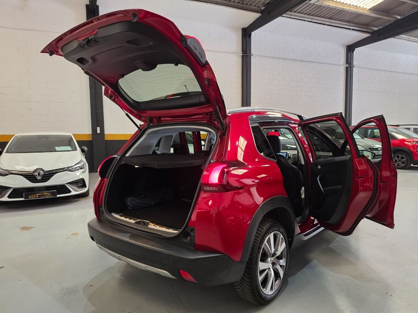 PEUGEOT 2008 1.5 HDI ALLURE