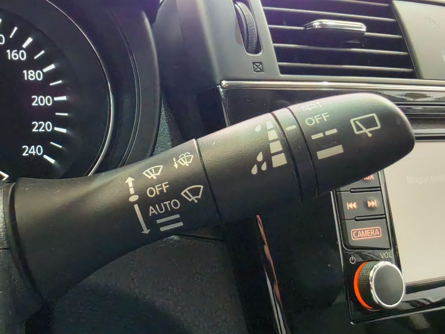 NISSAN PULSAR 1.5 Dci TEKNA