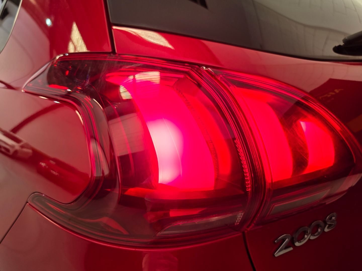 PEUGEOT 2008 1.5 HDI ALLURE