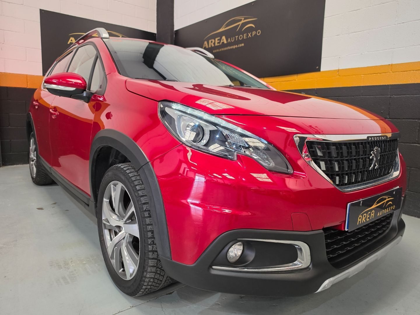 PEUGEOT 2008 1.5 HDI ALLURE