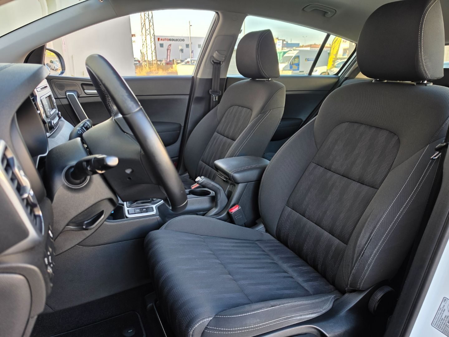 KIA SPORTAGE 1.6 GDI CONCEPT