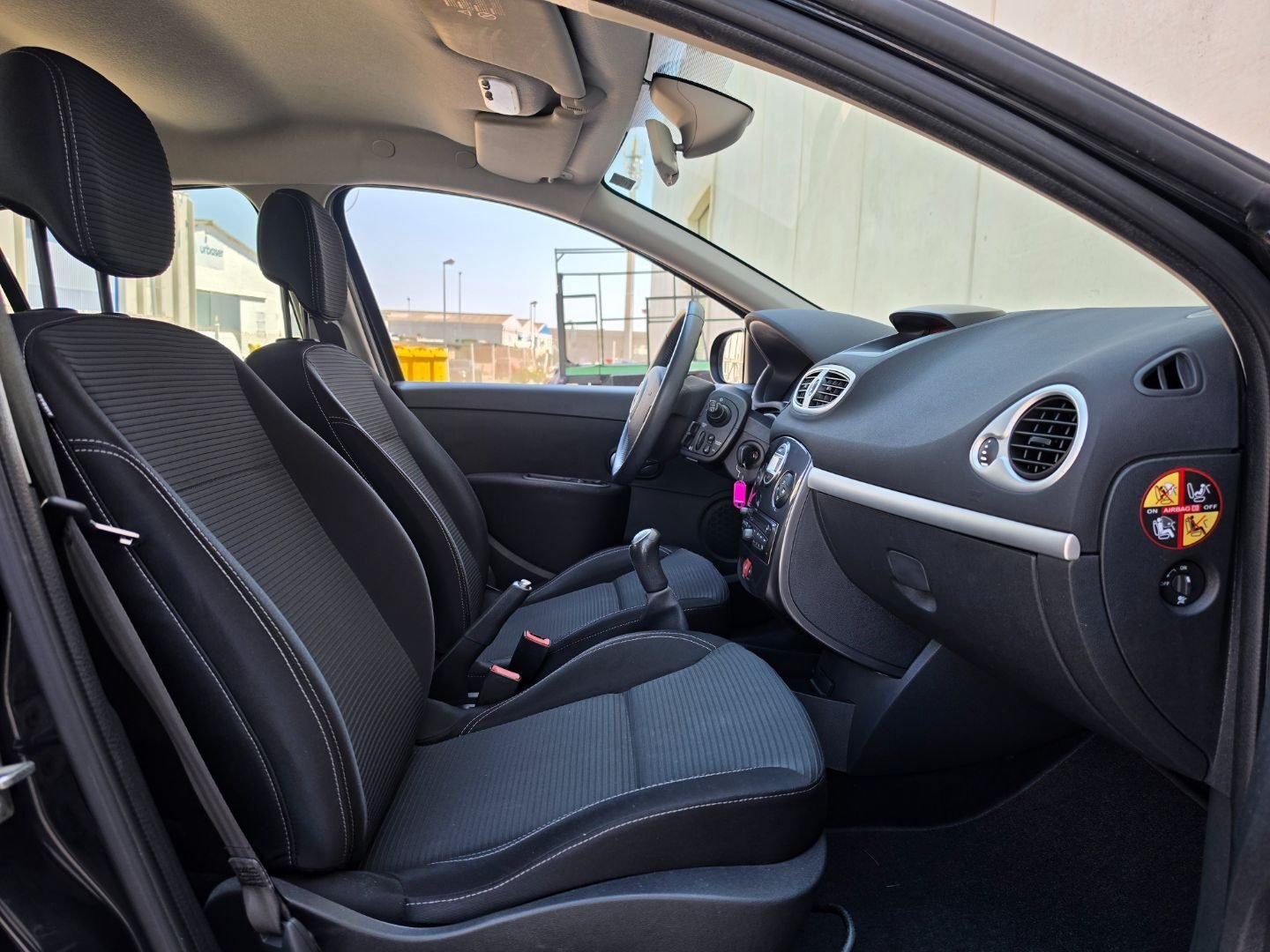 RENAULT CLIO 1.2 BUSINESS
