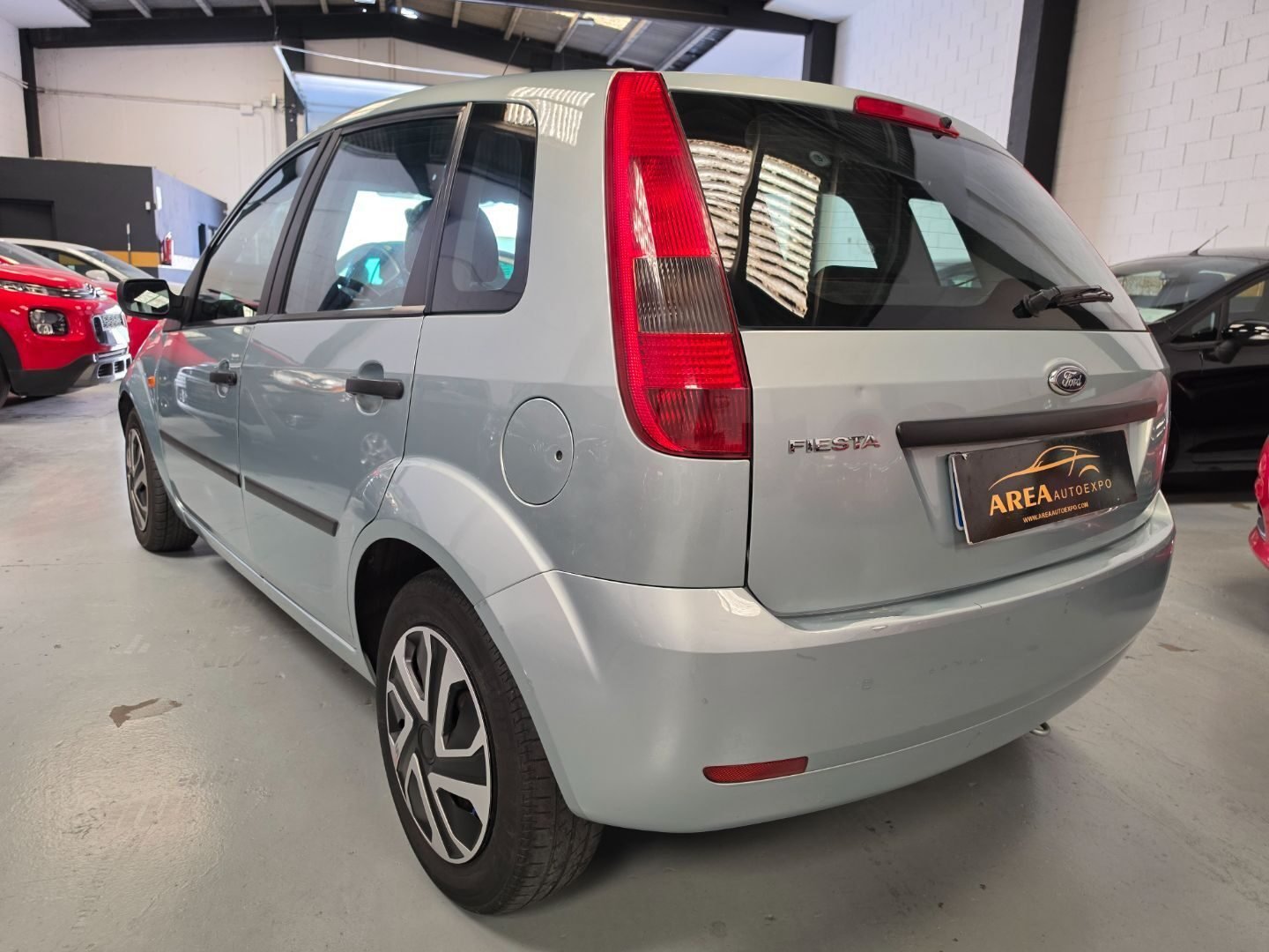 FORD FIESTA 1.4 TREND