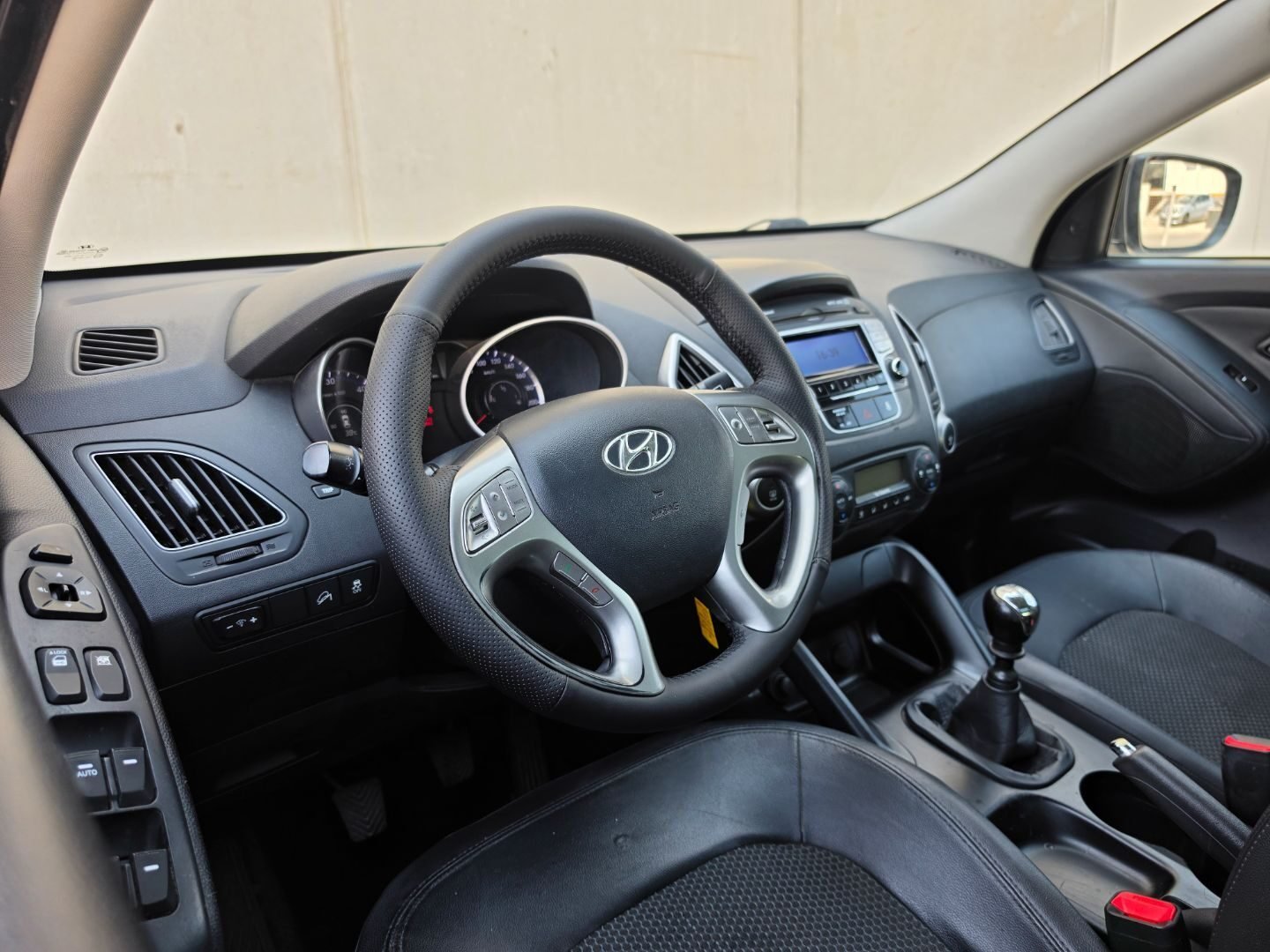 HYUNDAI IX35 1.7 CRDI COMFORT SKY