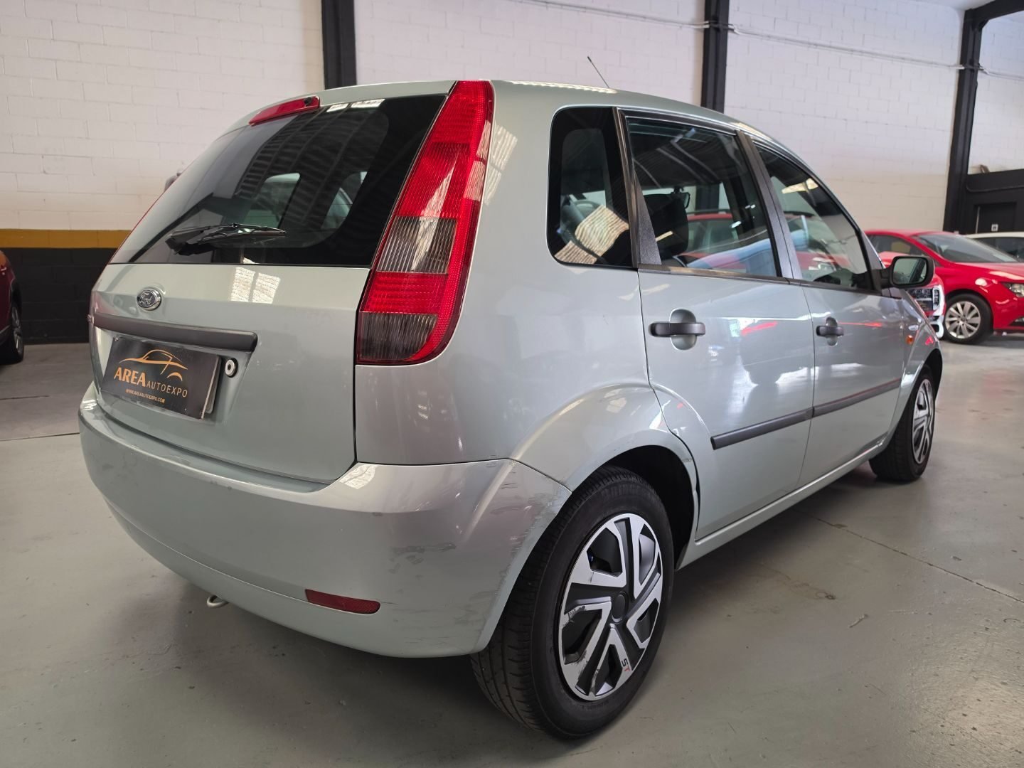 FORD FIESTA 1.4 TREND
