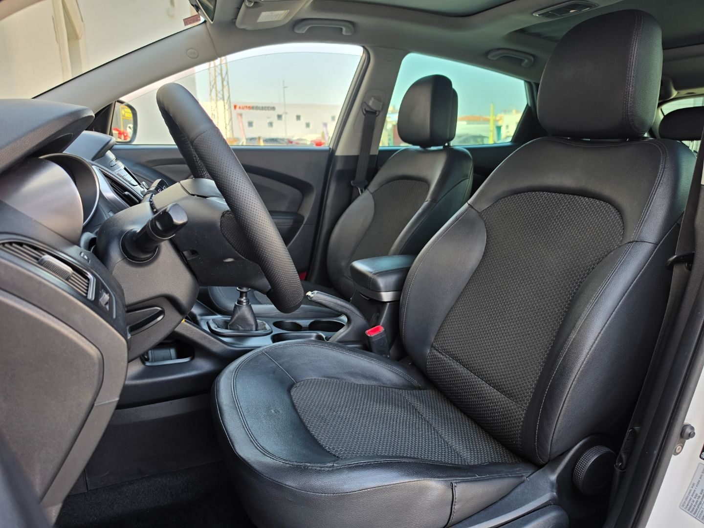 HYUNDAI IX35 1.7 CRDI COMFORT SKY