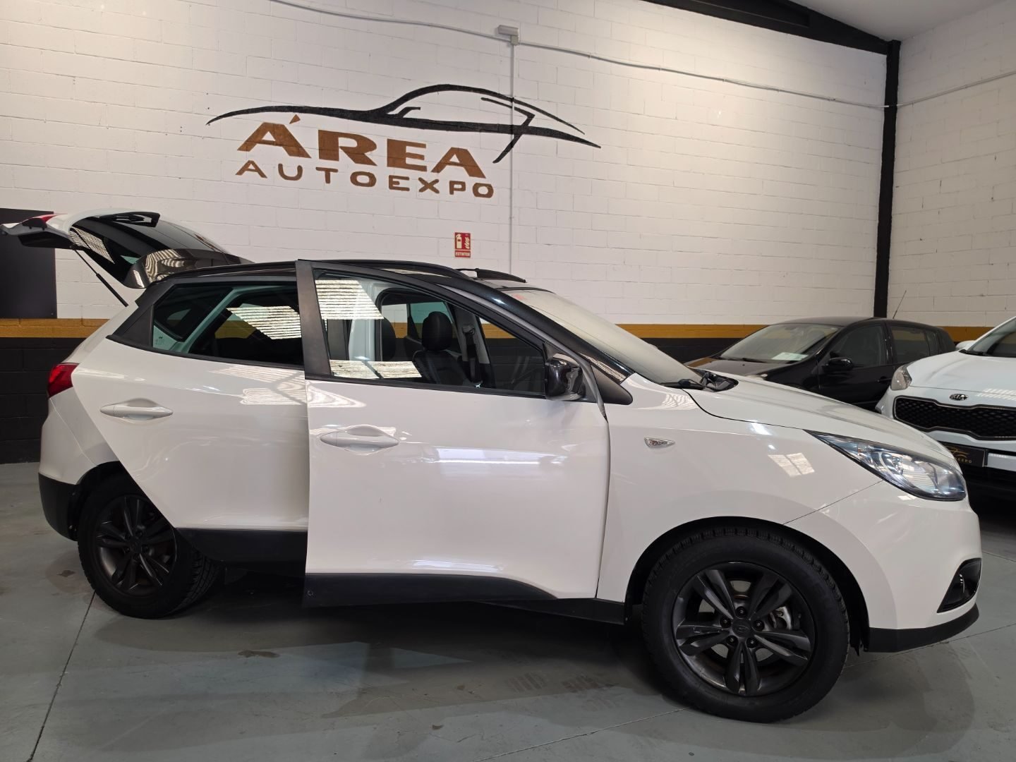 HYUNDAI IX35 1.7 CRDI COMFORT SKY