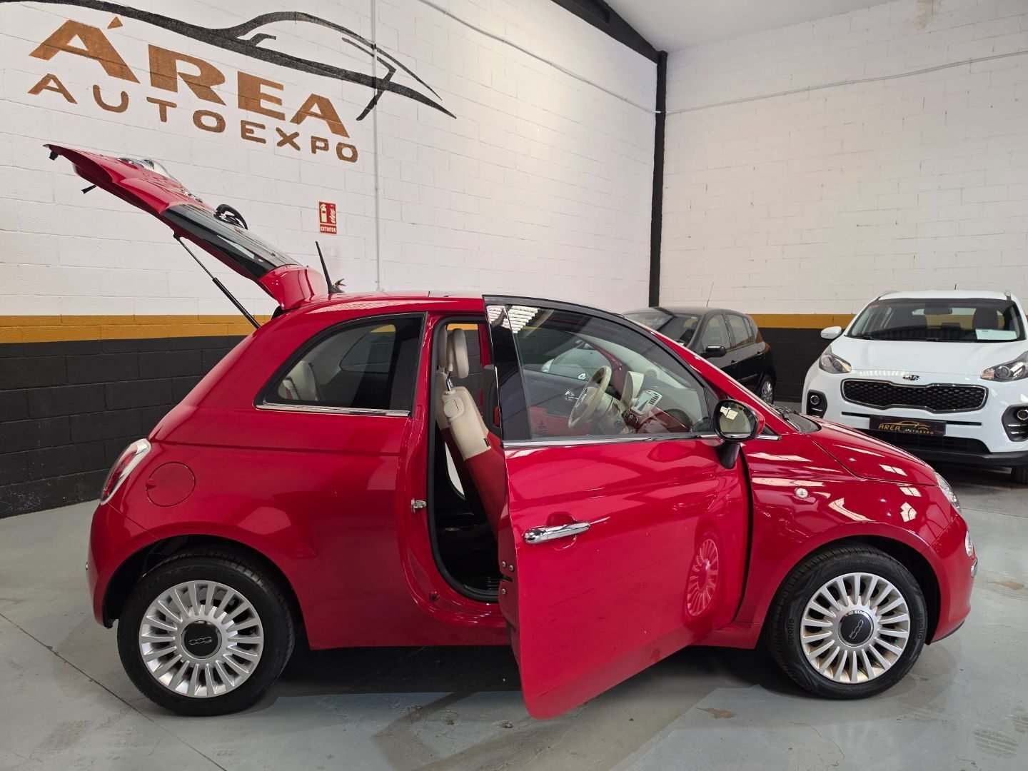 FIAT 500 1.2 LOUNGE