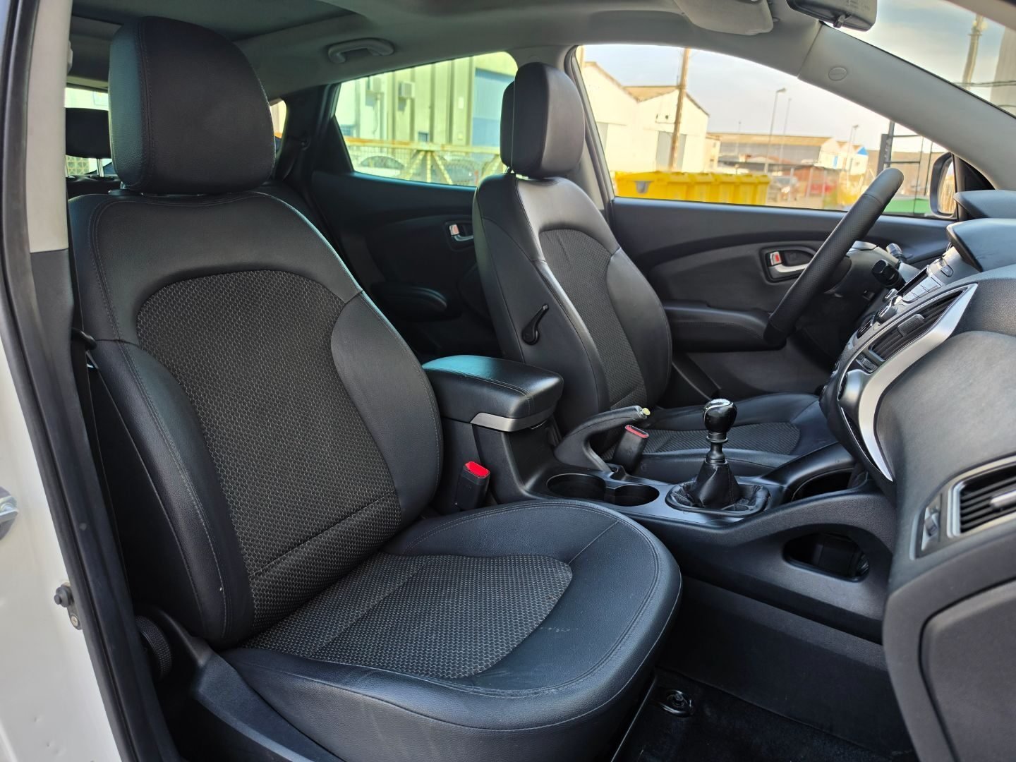 HYUNDAI IX35 1.7 CRDI COMFORT SKY