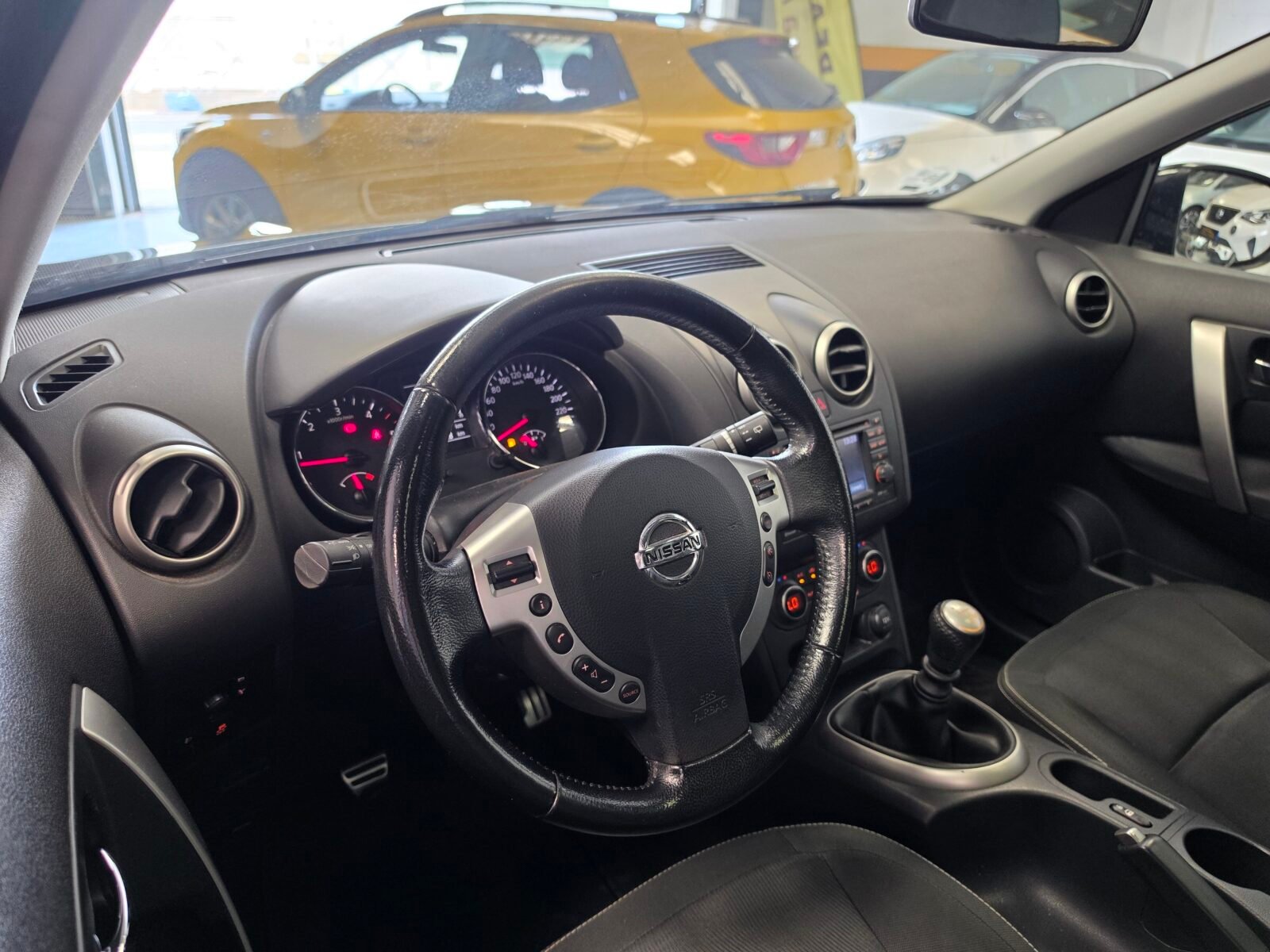 NISSAN QASHQAI 2.0 DCI TEKNA