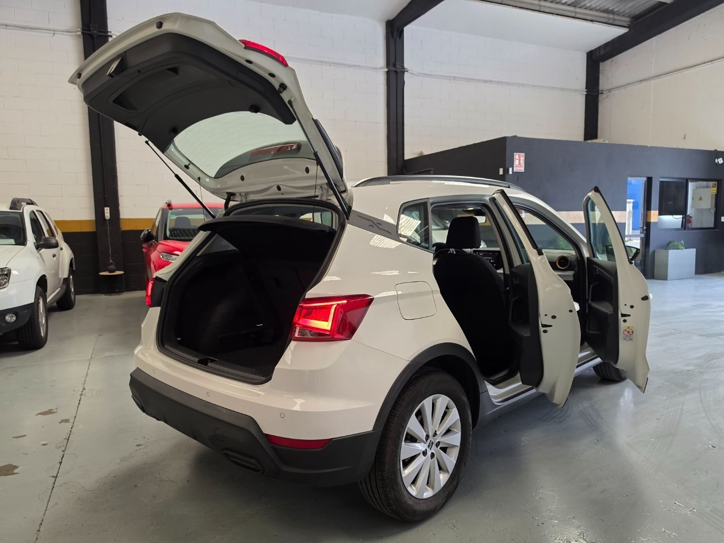 SEAT ARONA 1.0 STYLE