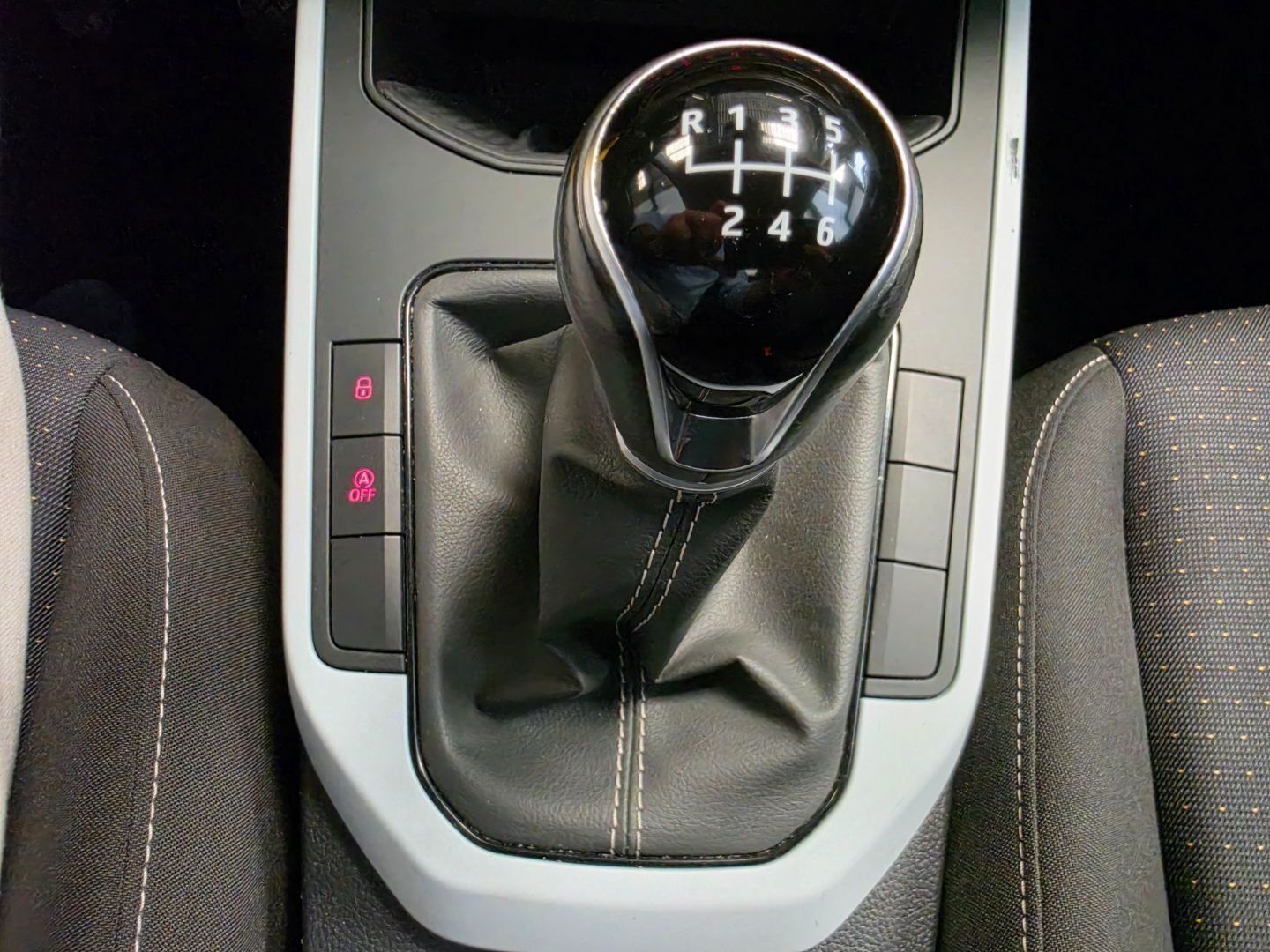 SEAT ARONA 1.0 STYLE