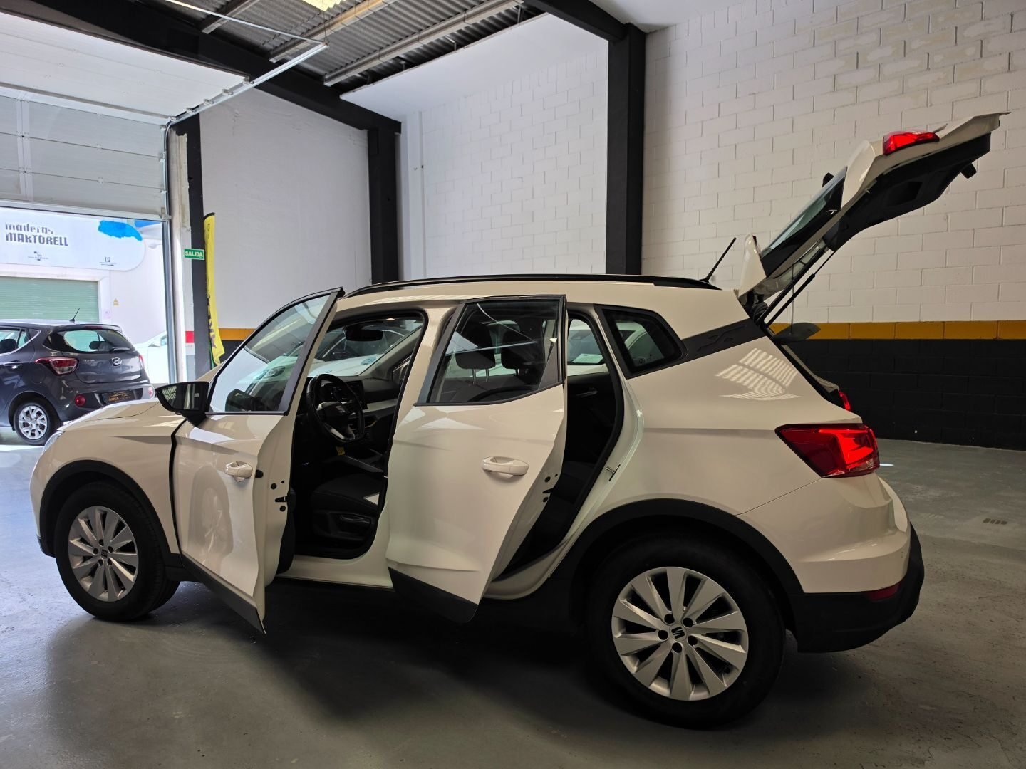 SEAT ARONA 1.0 STYLE