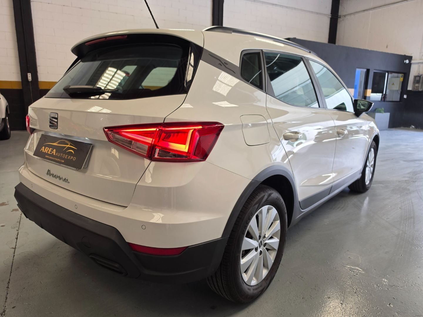 SEAT ARONA 1.0 STYLE