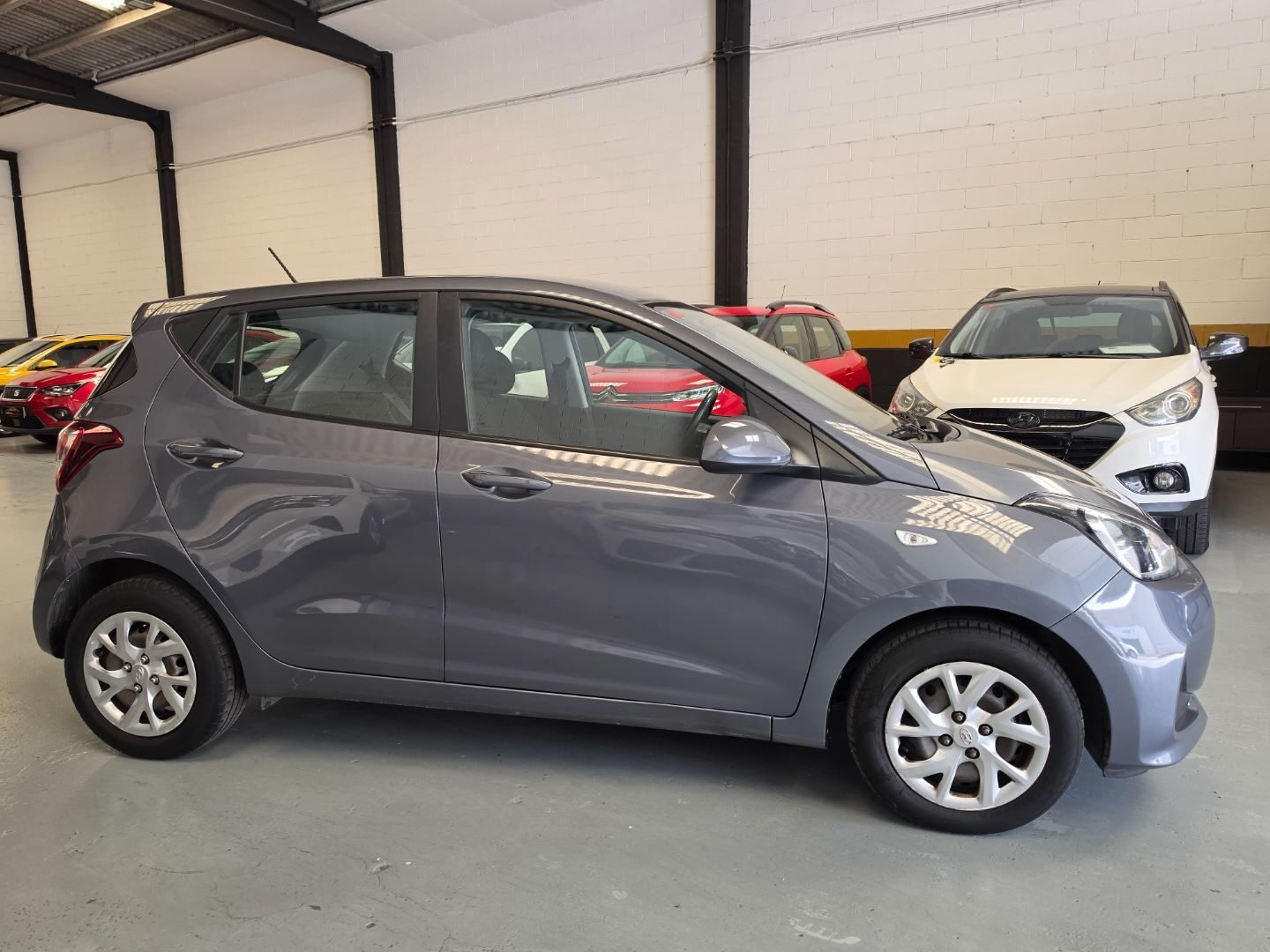 HYUNDAI i10 1.0 KLASS