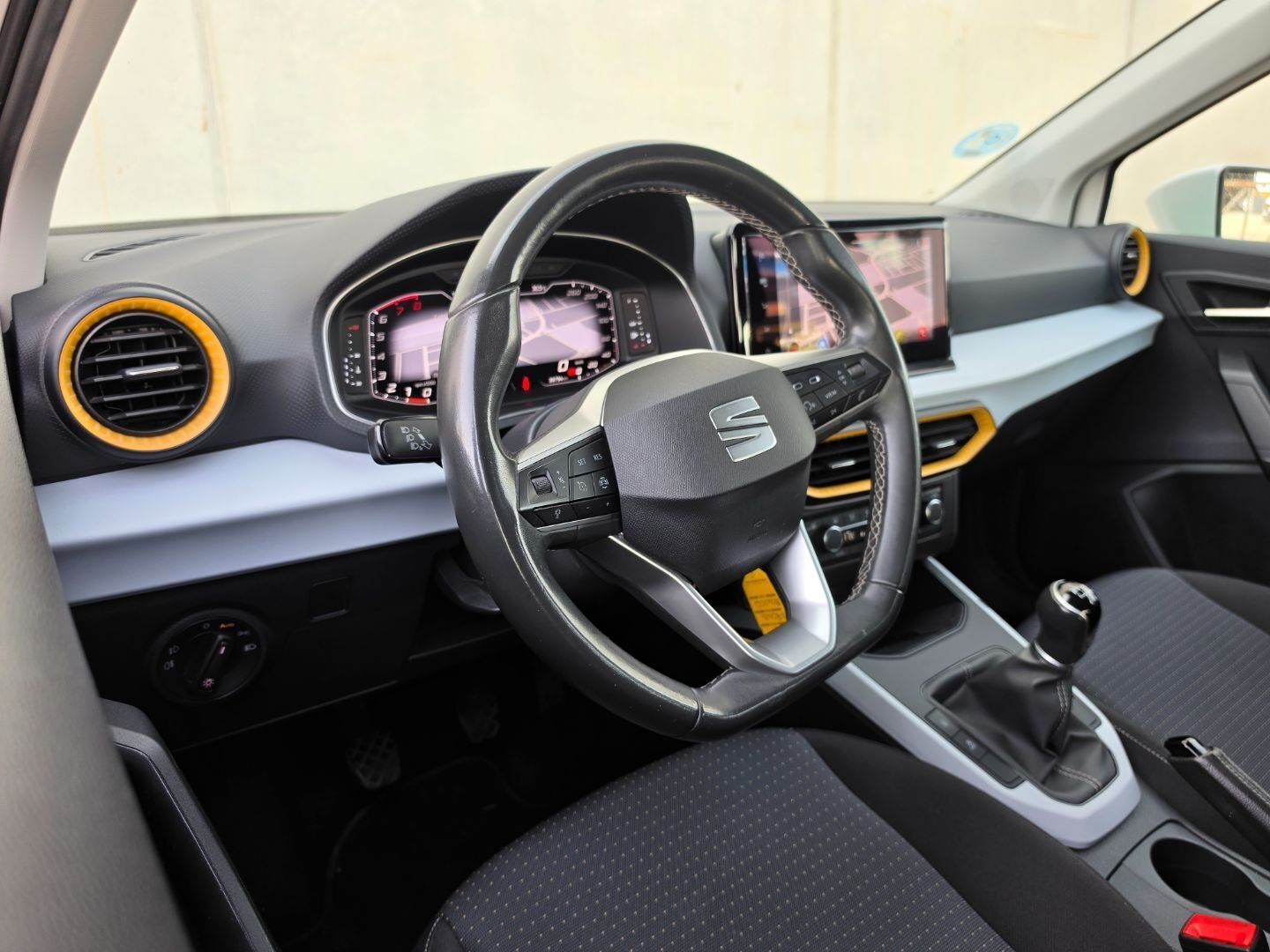 SEAT ARONA 1.0 STYLE