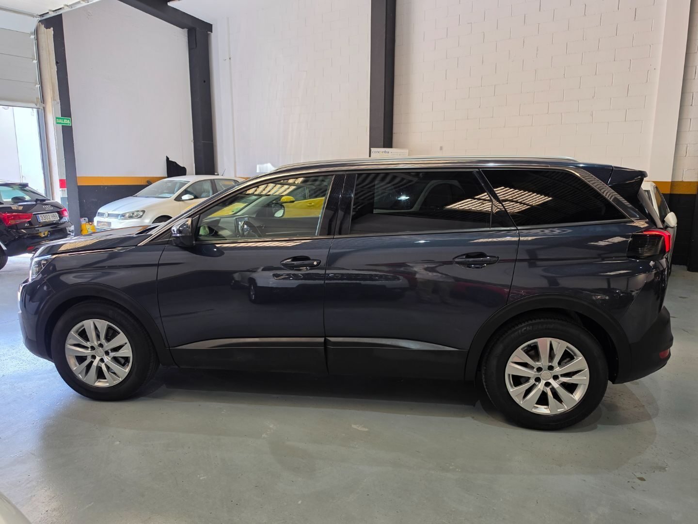 PEUGEOT 5008 1.6L HDI ACTIVE