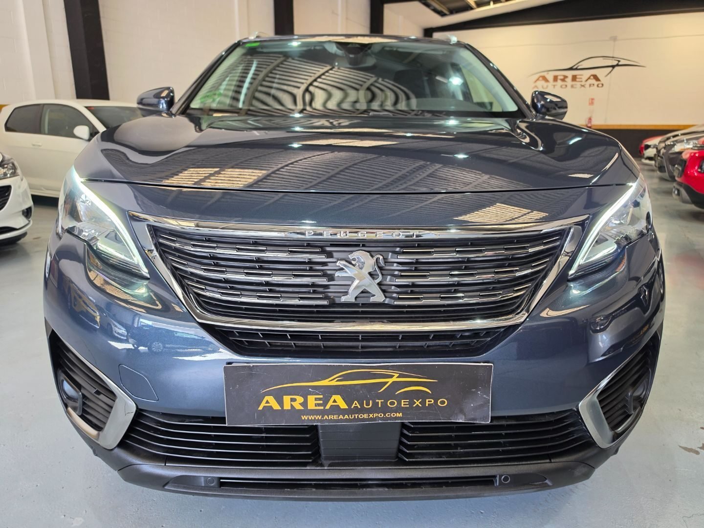 PEUGEOT 5008 1.6L HDI ACTIVE