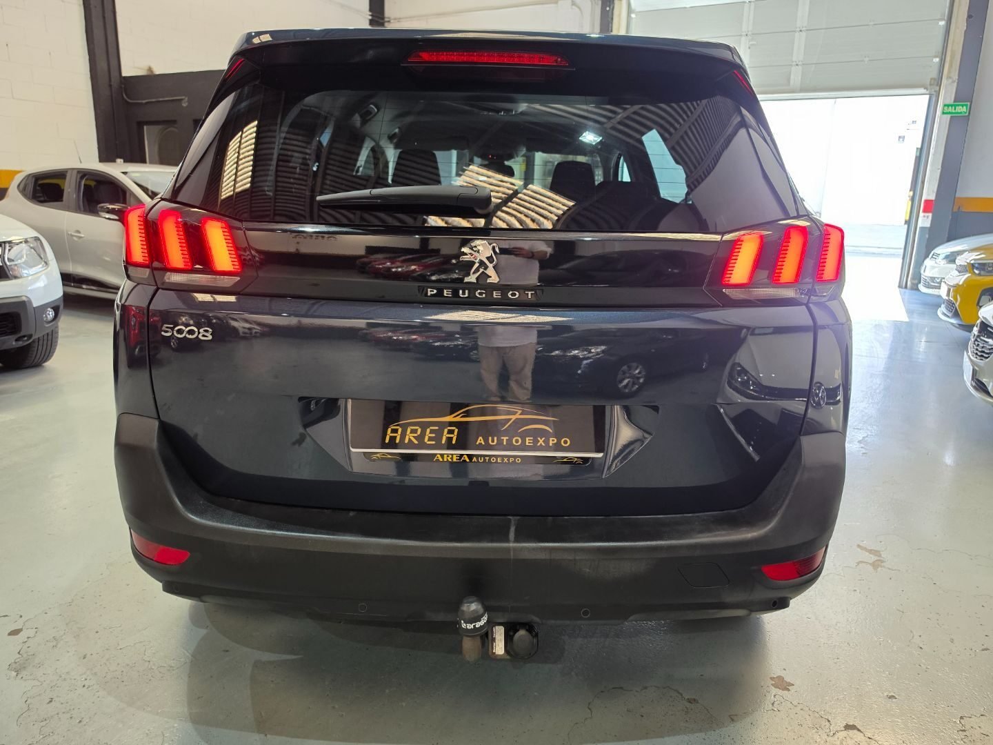 PEUGEOT 5008 1.6L HDI ACTIVE