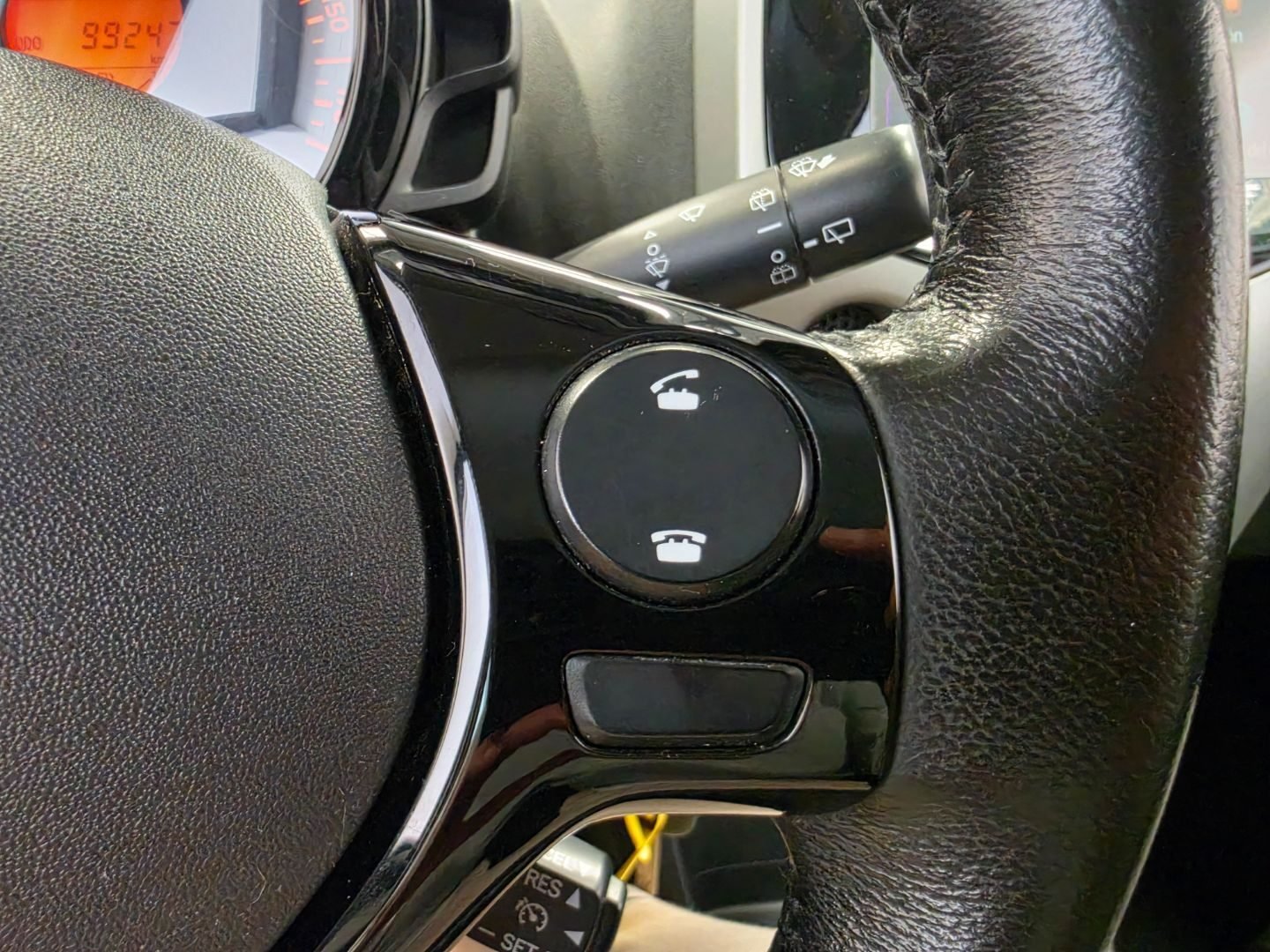 TOYOTA AYGO 1.0 X-PLAY