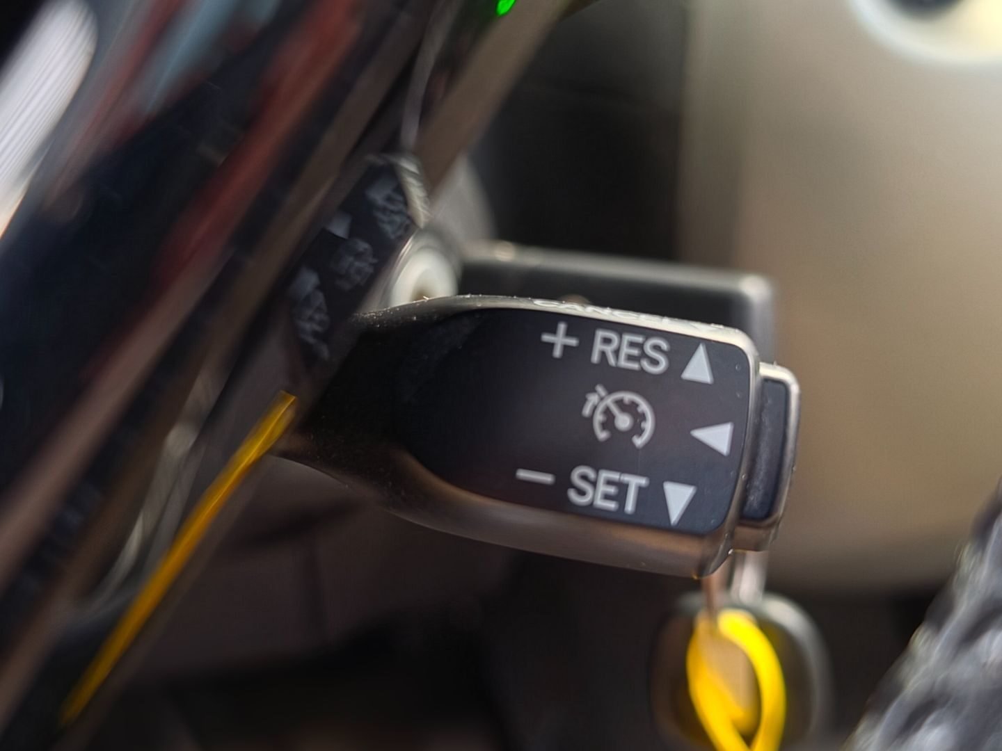 TOYOTA AYGO 1.0 X-PLAY
