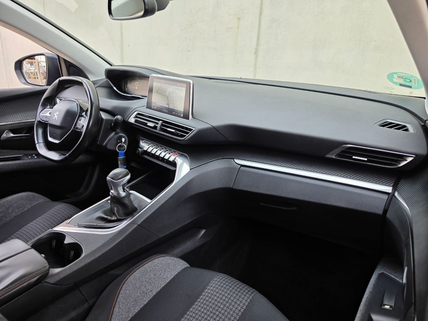 PEUGEOT 5008 1.6L HDI ACTIVE