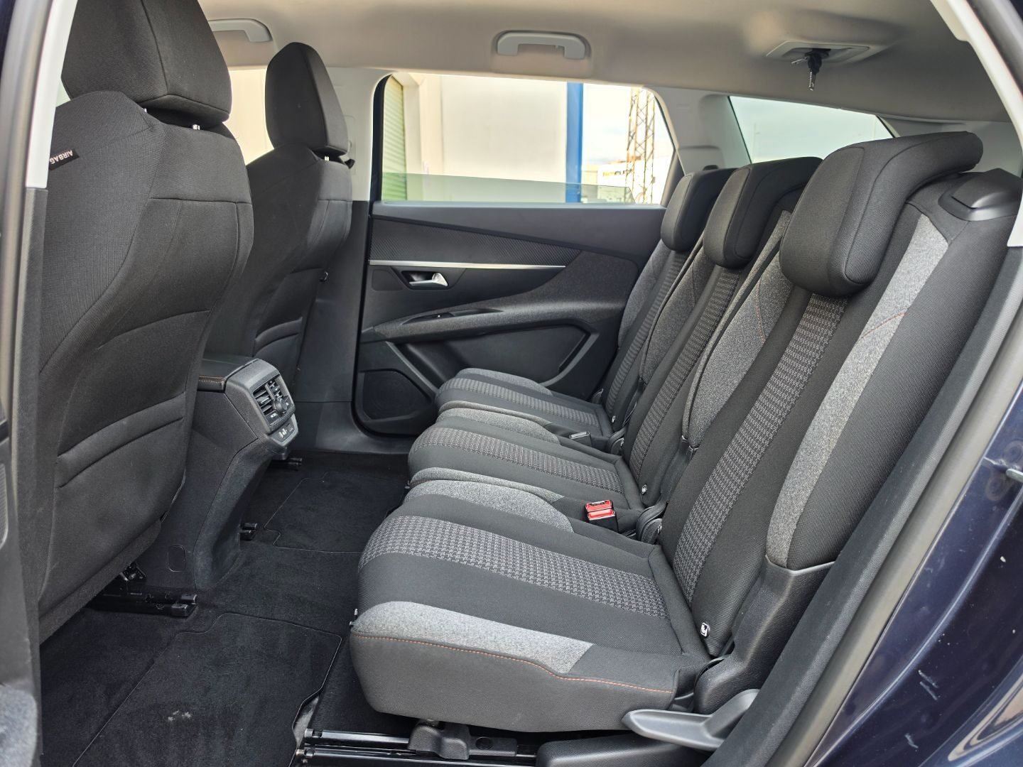 PEUGEOT 5008 1.6L HDI ACTIVE