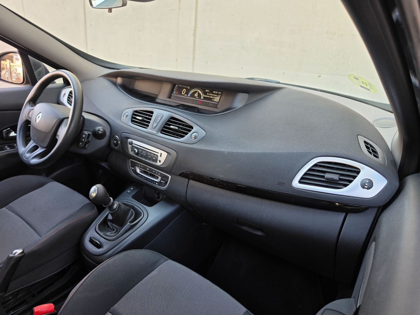 RENAULT SCENIC 1.5 DCI EMOTION