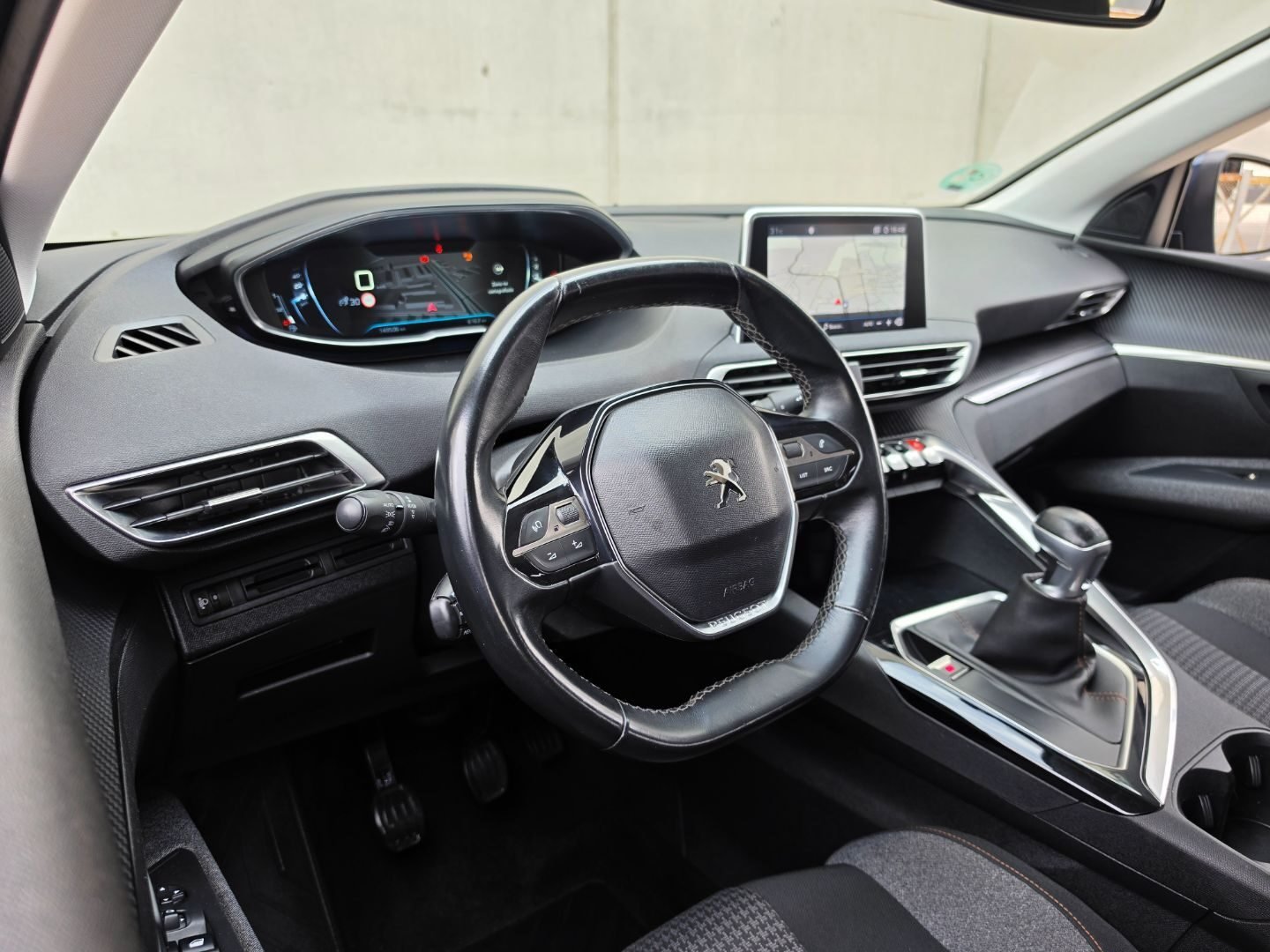 PEUGEOT 5008 1.6L HDI ACTIVE
