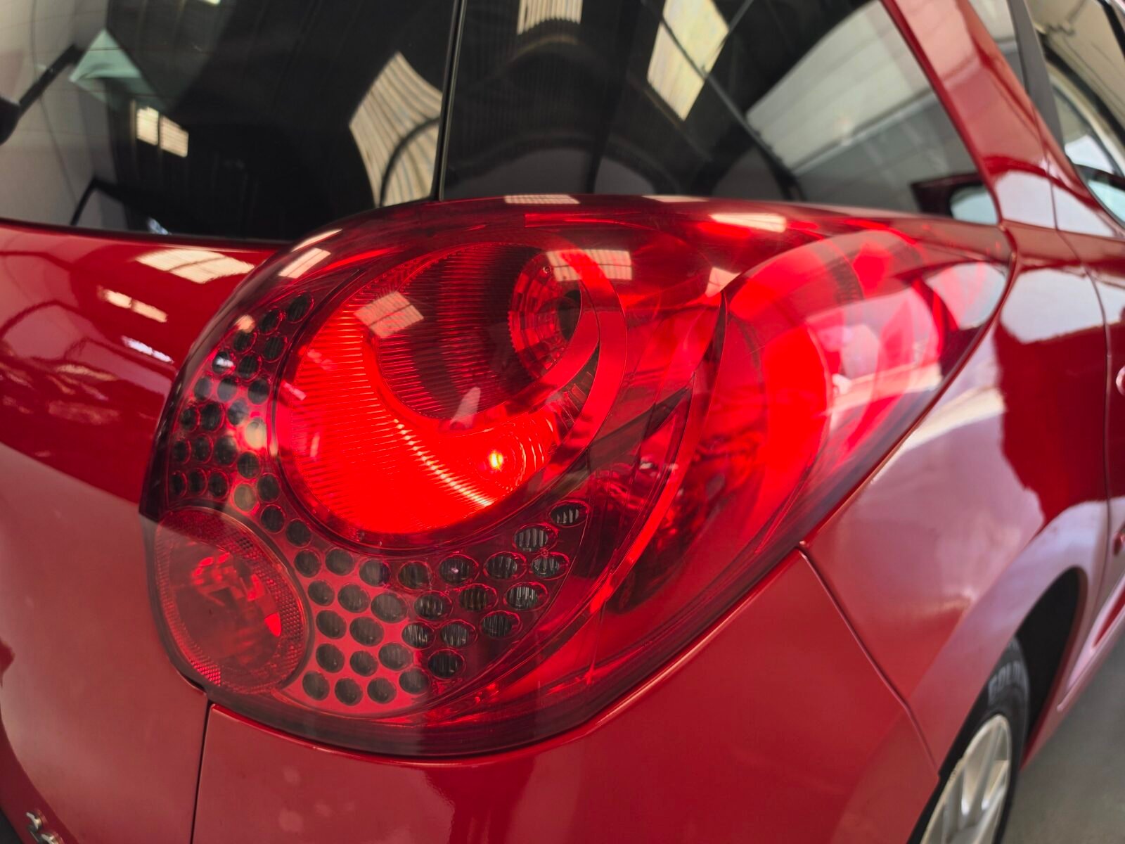 PEUGEOT 1.6 HDI ACTIVE